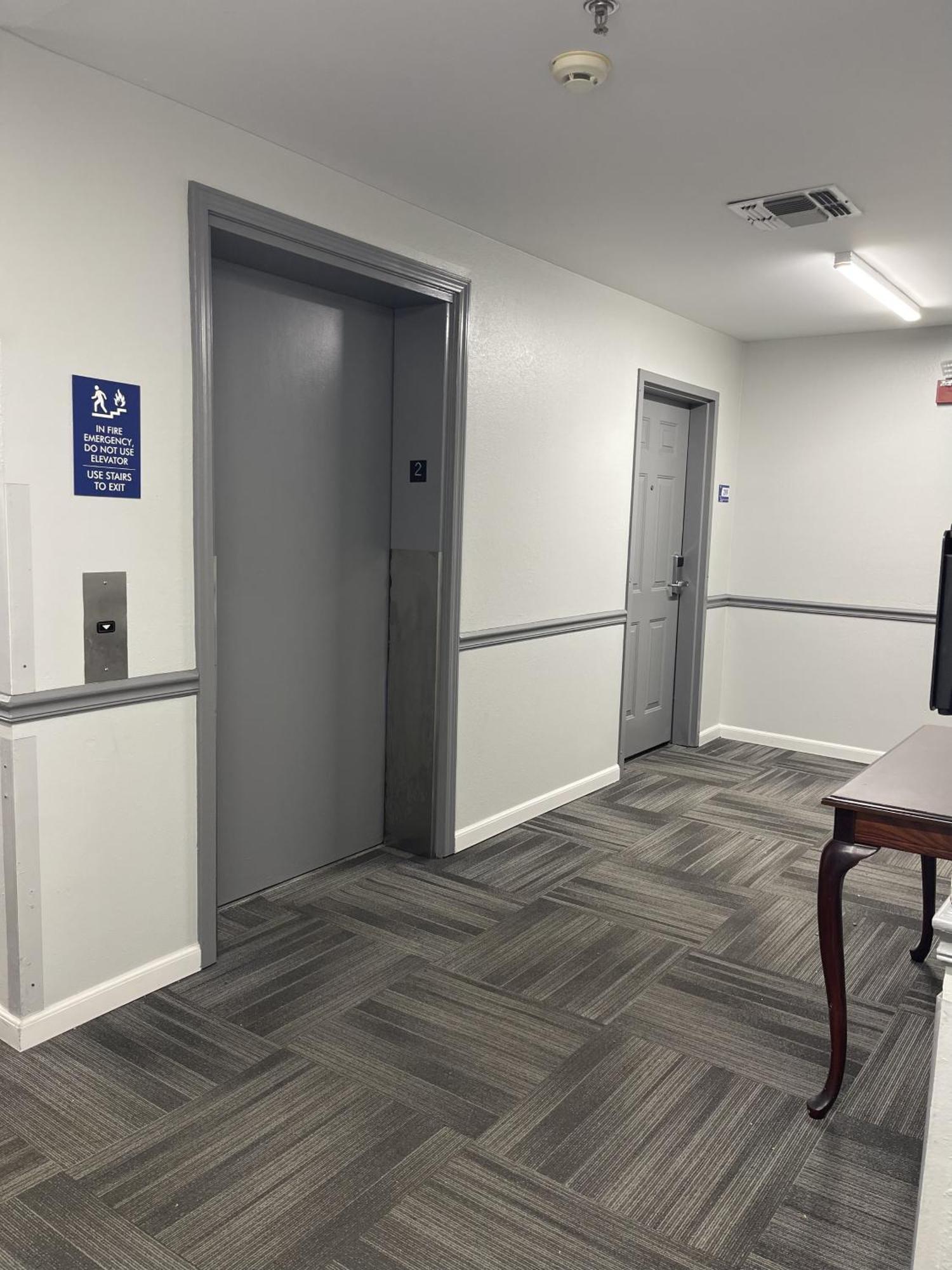 Americas Best Value Inn דונלדסונוויל מראה חיצוני תמונה